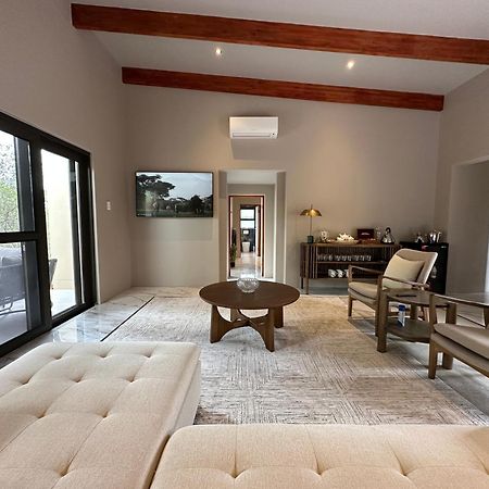 Oase By 7 Star Lodges - Greater Kruger Private 530Ha Reserve Ходспруит Екстериор снимка