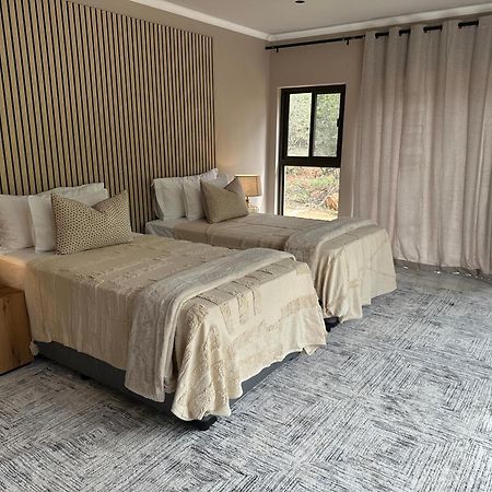 Oase By 7 Star Lodges - Greater Kruger Private 530Ha Reserve Ходспруит Екстериор снимка
