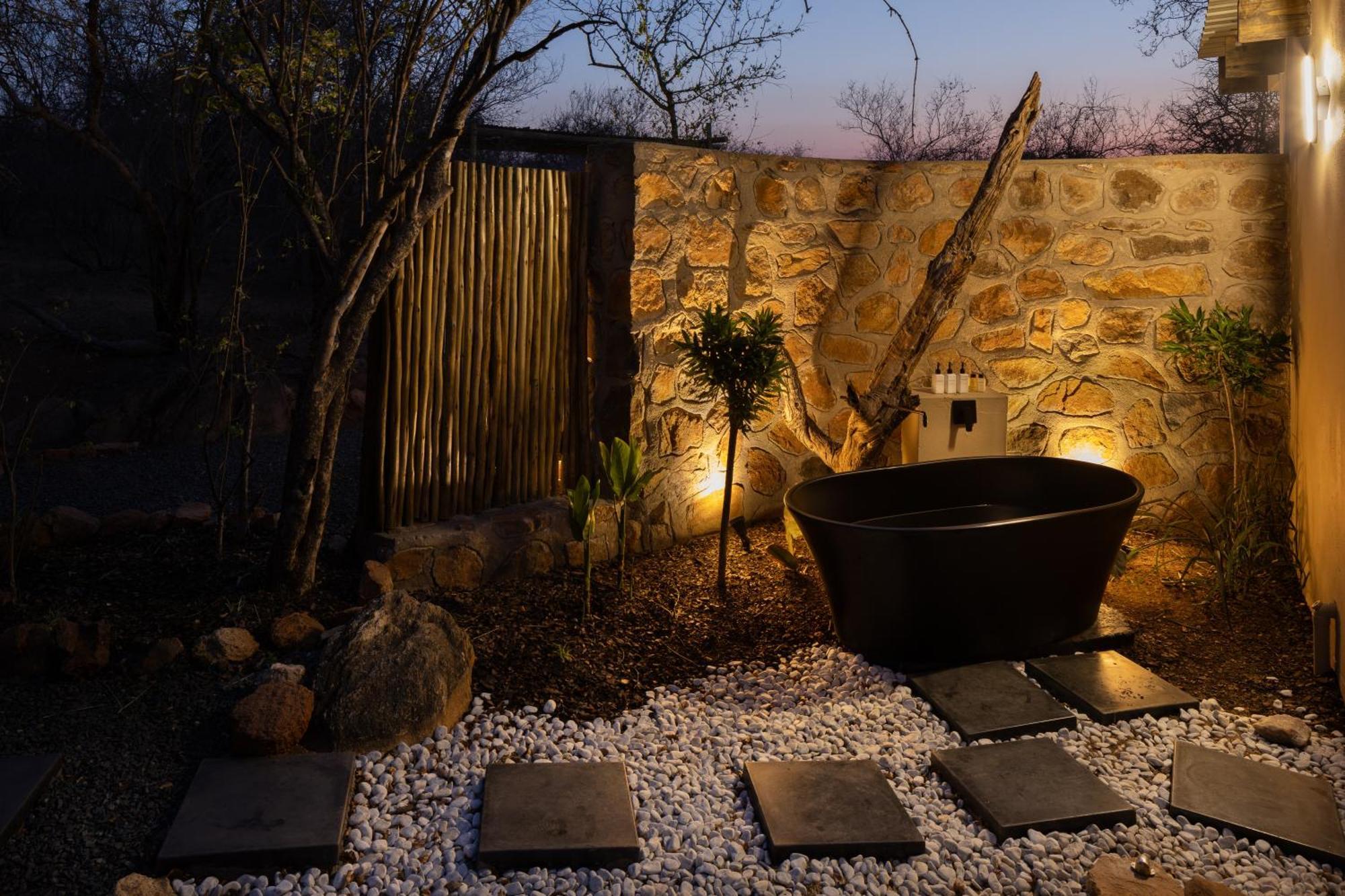 Oase By 7 Star Lodges - Greater Kruger Private 530Ha Reserve Ходспруит Екстериор снимка